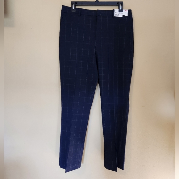 Uniqlo Pants - 𝅺Uniqlo Navy trouser pants Size Large